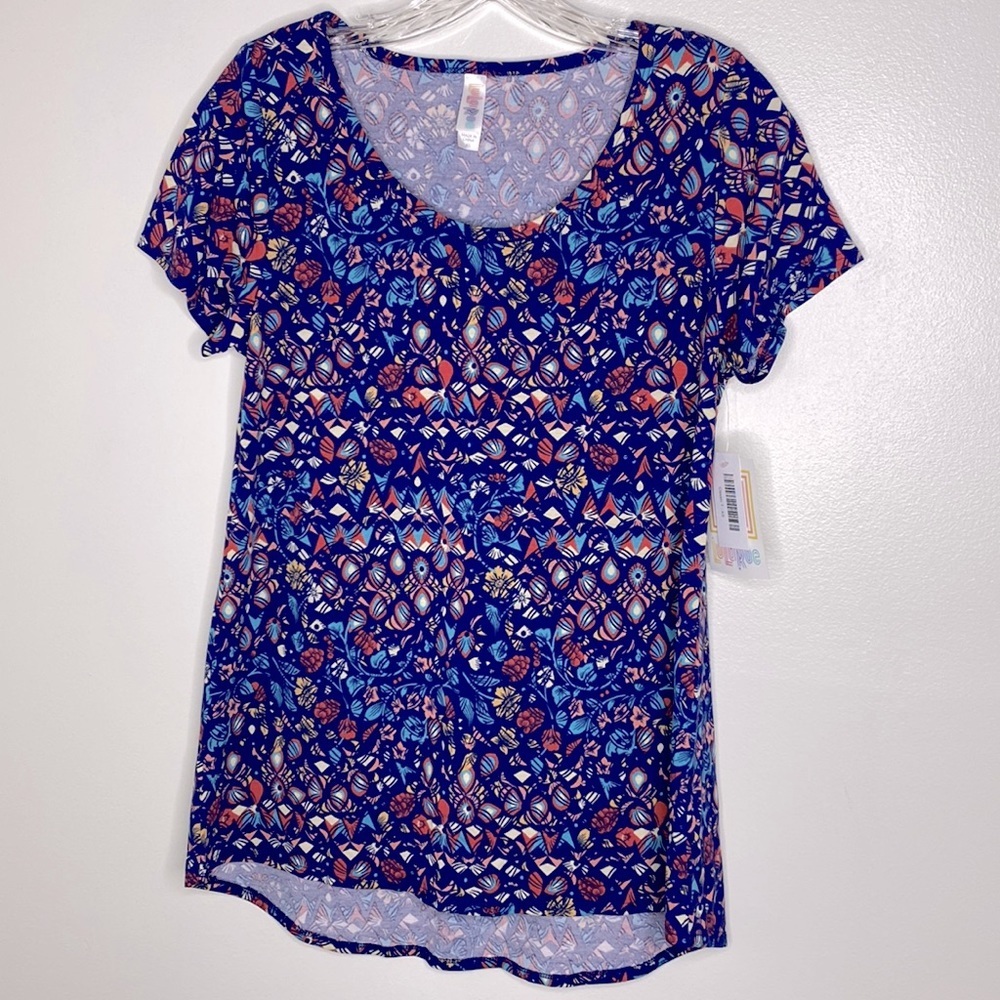 NWT LuLaRoe Classic T size XS